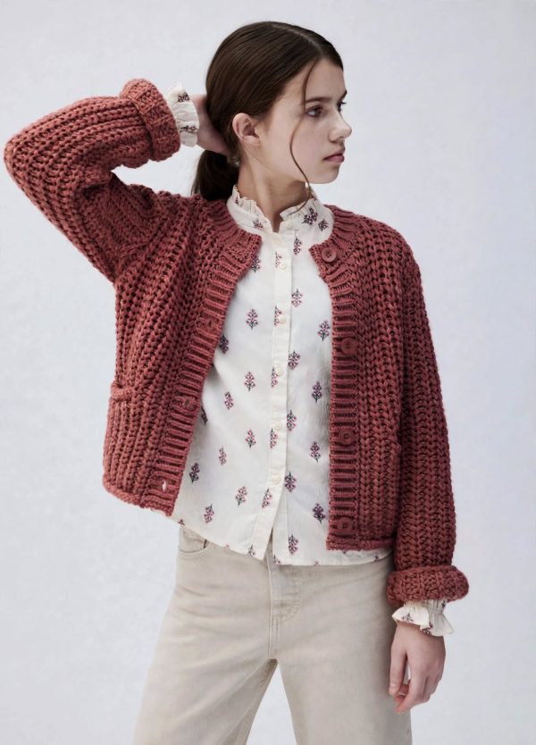 msj_g3Dcv51i5Xpz7xlqeditorial_ponytail_pose.jpg 16772-16773-16774